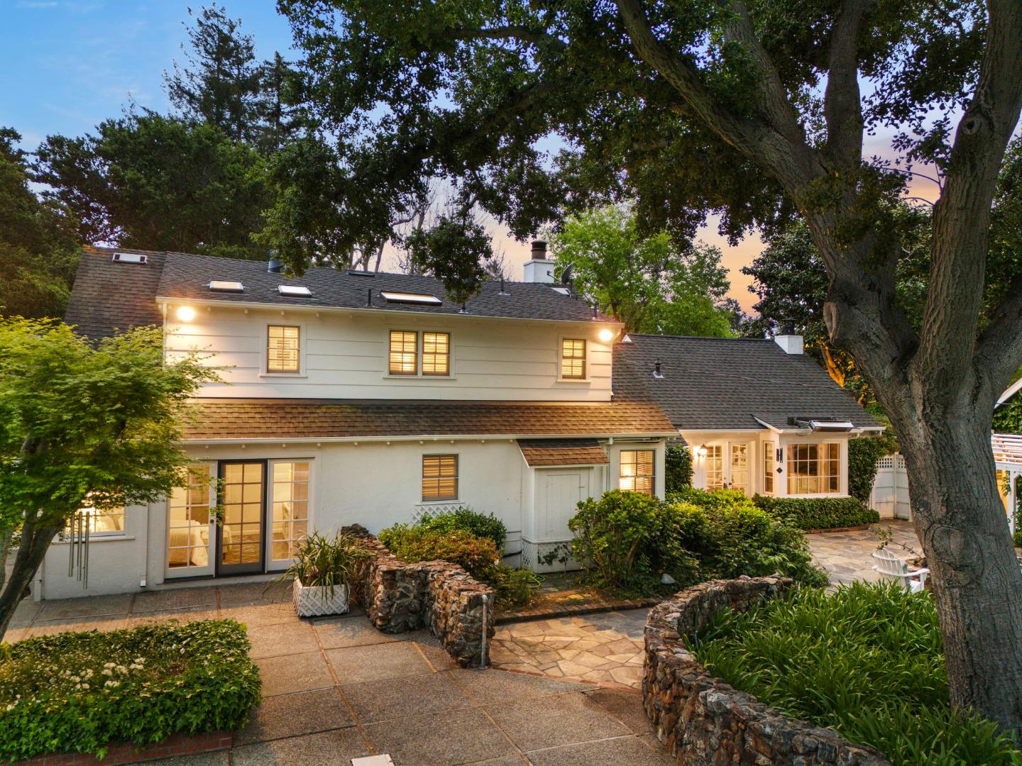 37 Lupin LN