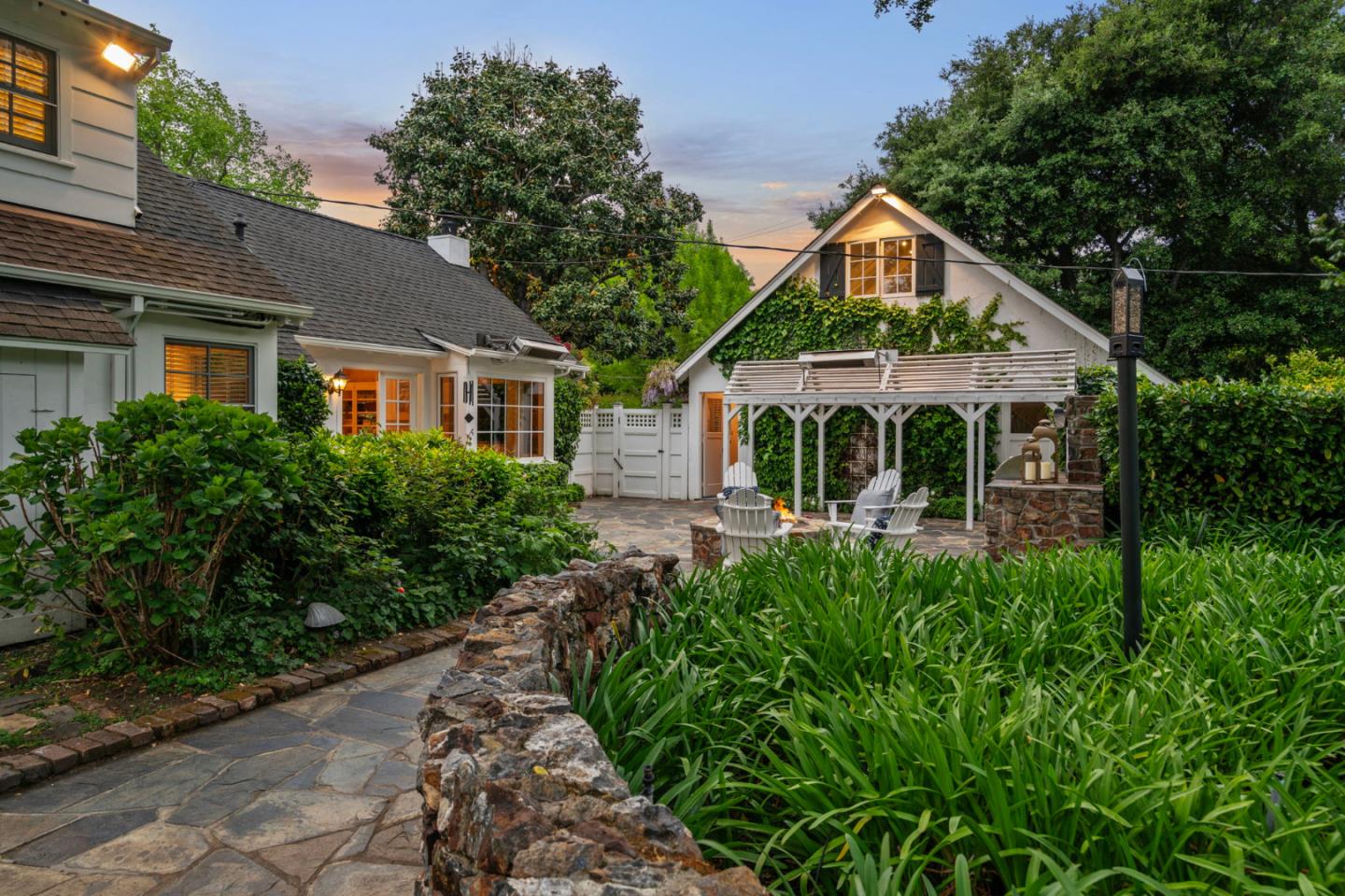 37 Lupin LN