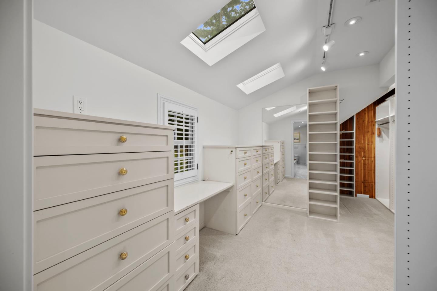 37 Lupin LN