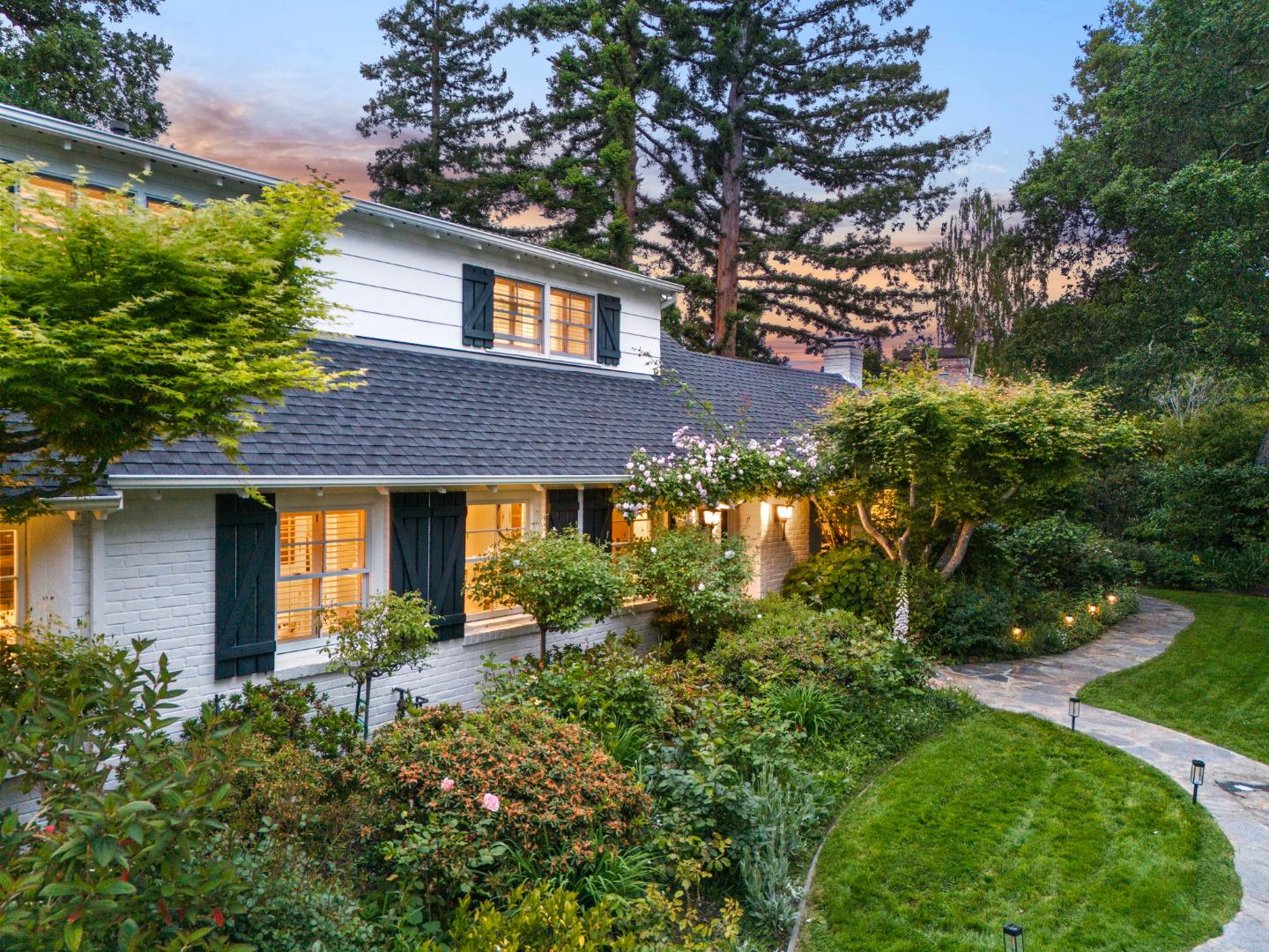 37 Lupin LN