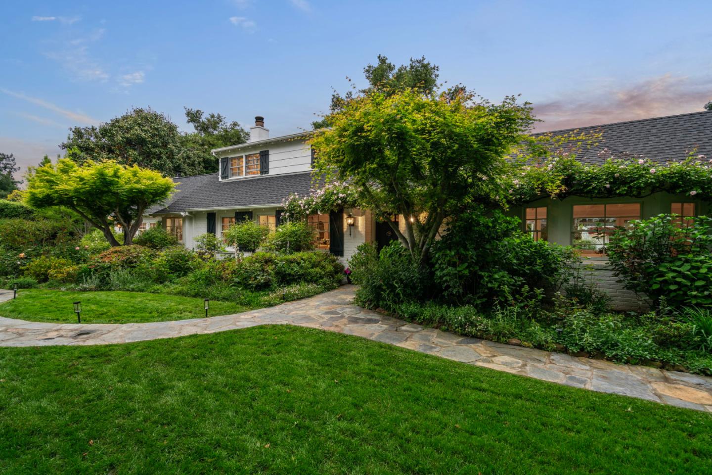37 Lupin LN