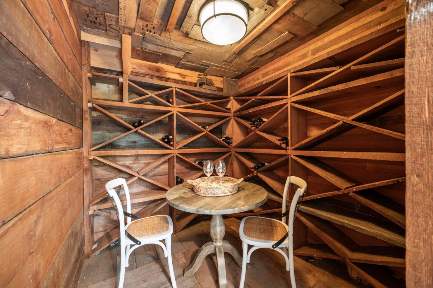 37 Lupin LN