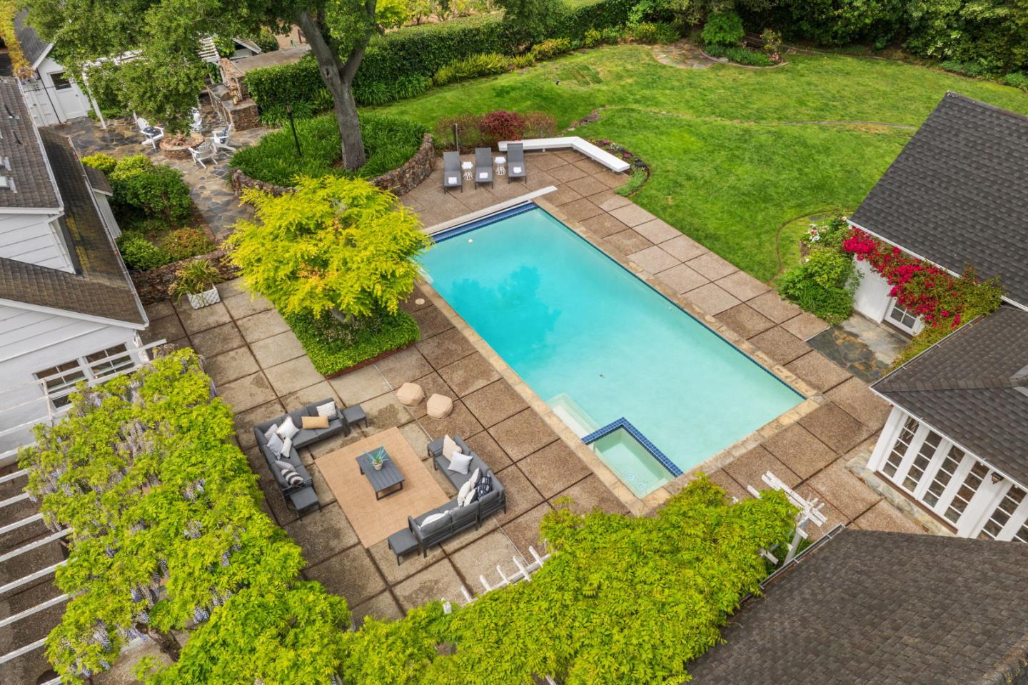 37 Lupin LN