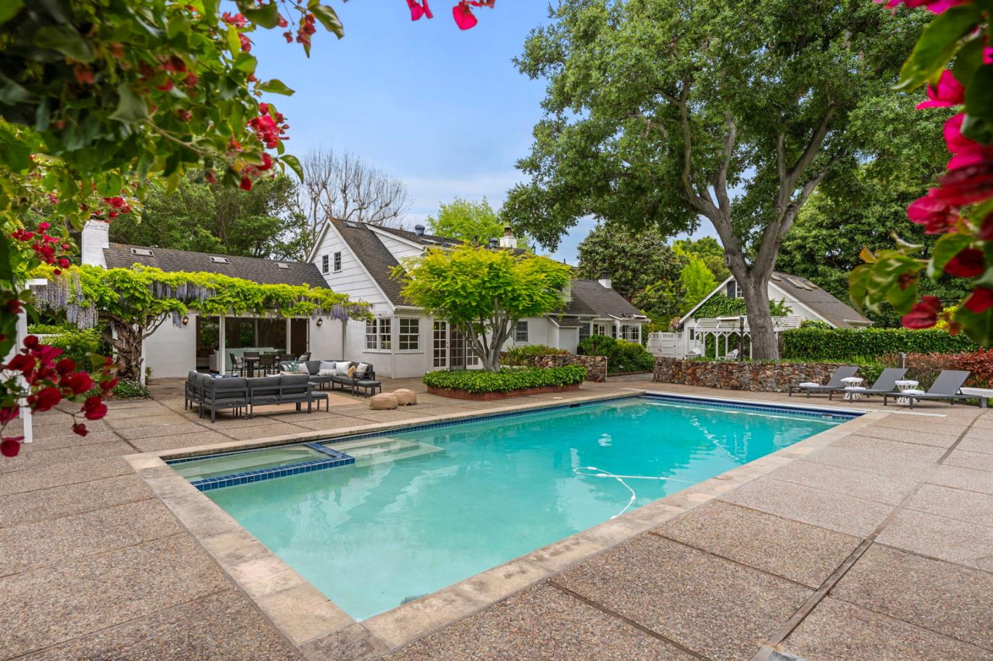 37 Lupin LN