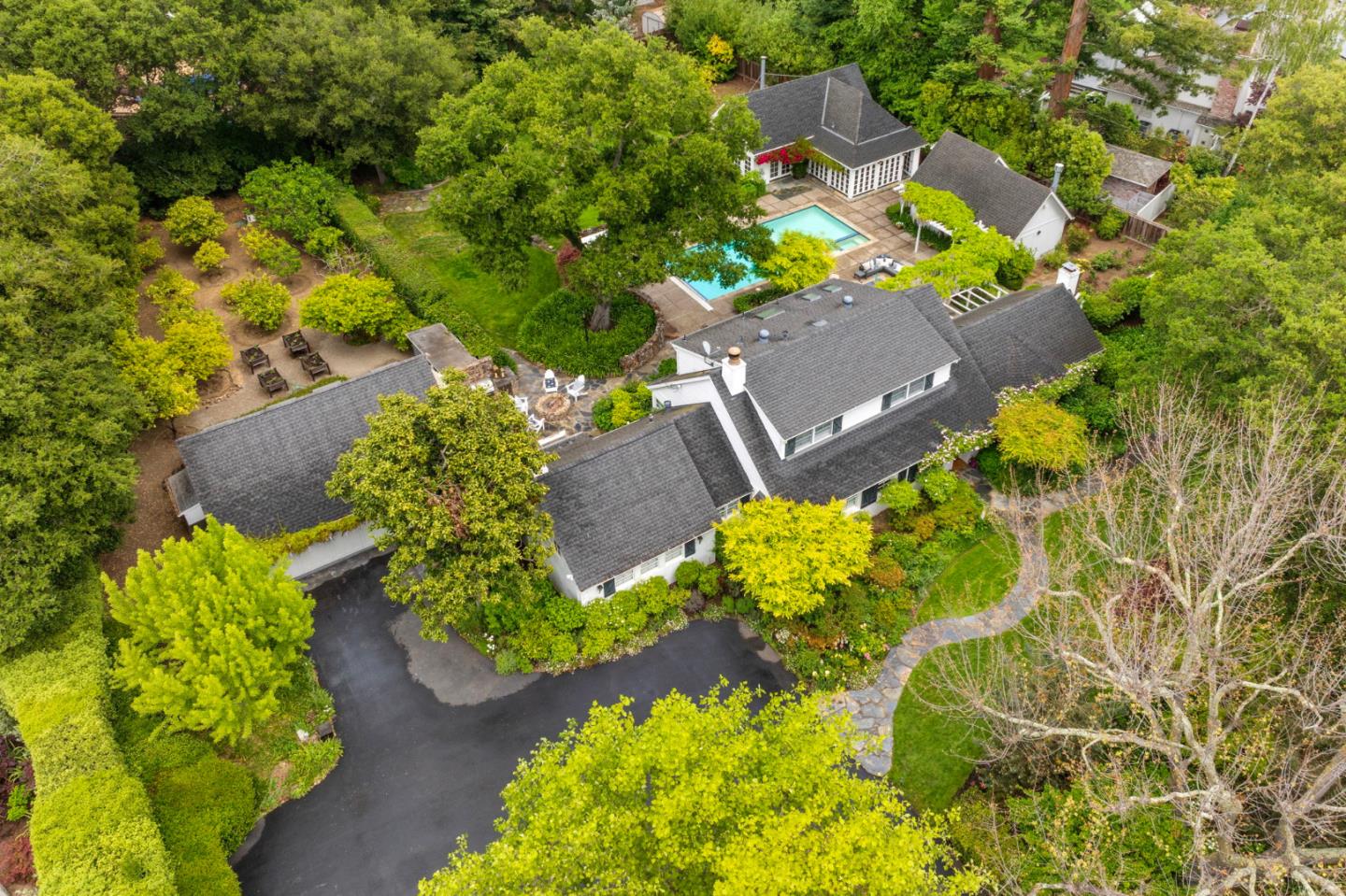 37 Lupin LN