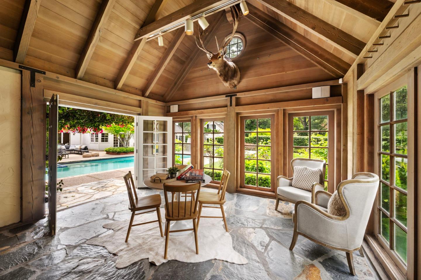 37 Lupin LN