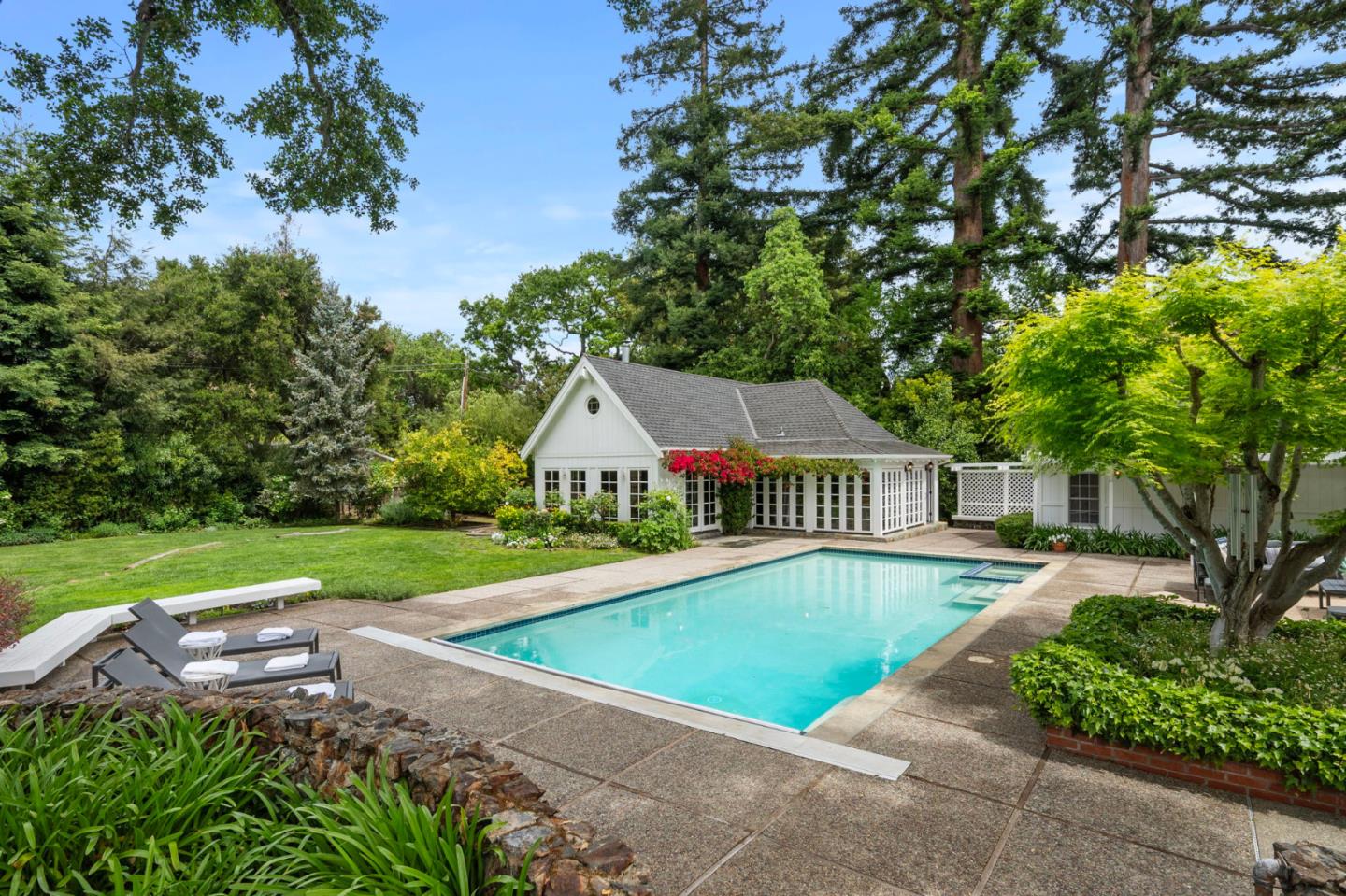 37 Lupin LN