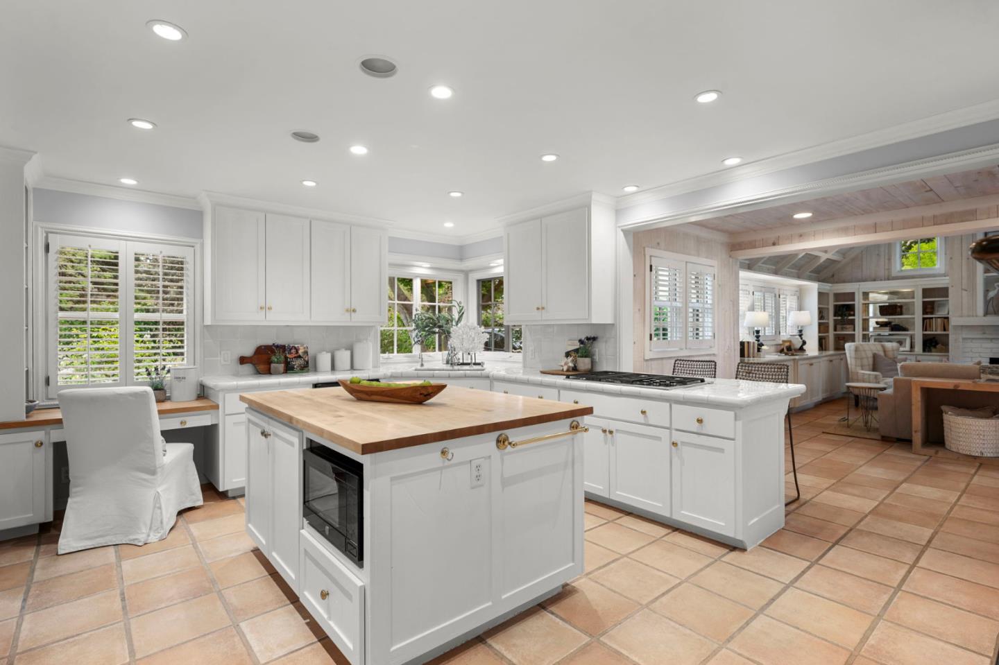 37 Lupin LN