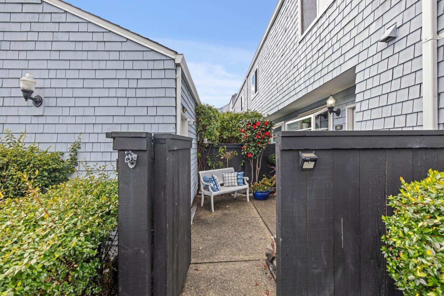 18 Cape Hatteras Court