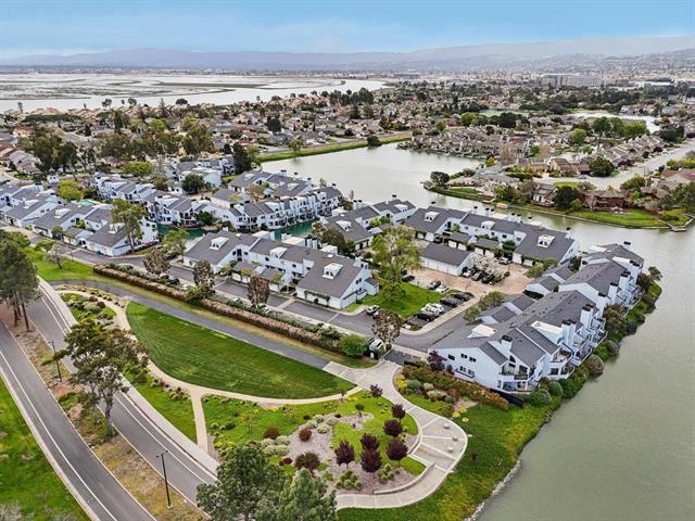 18 Cape Hatteras Court