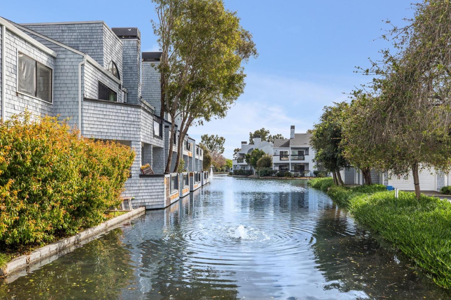 18 Cape Hatteras Court