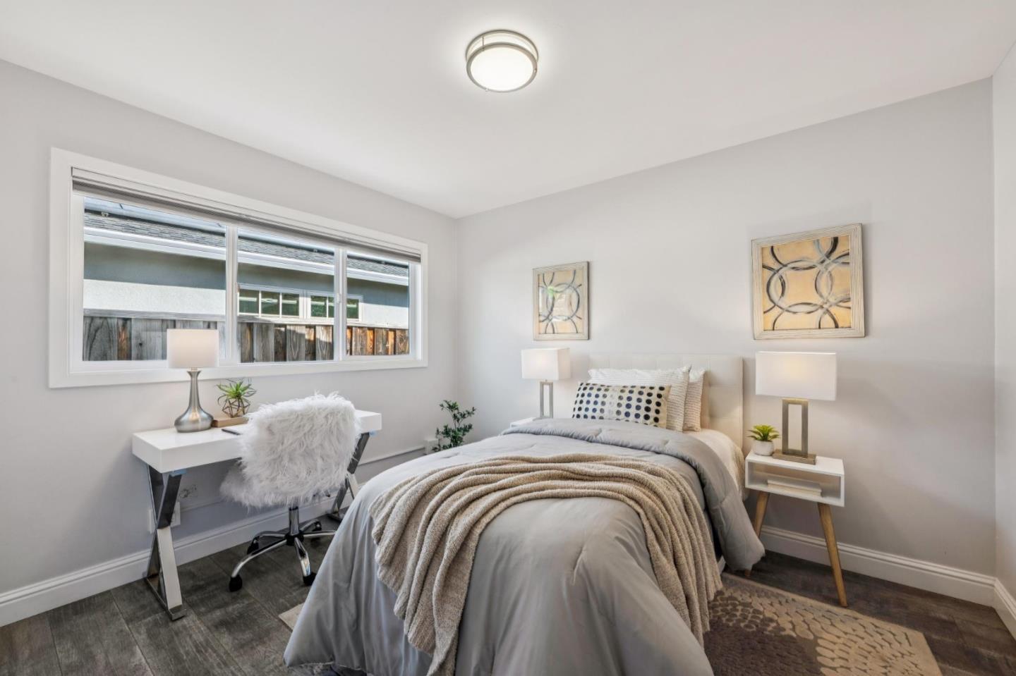 2825 Washington Avenue