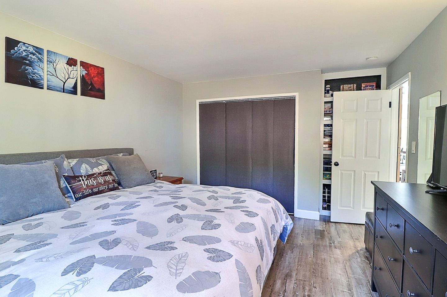 20135 Pine Mountain Drive