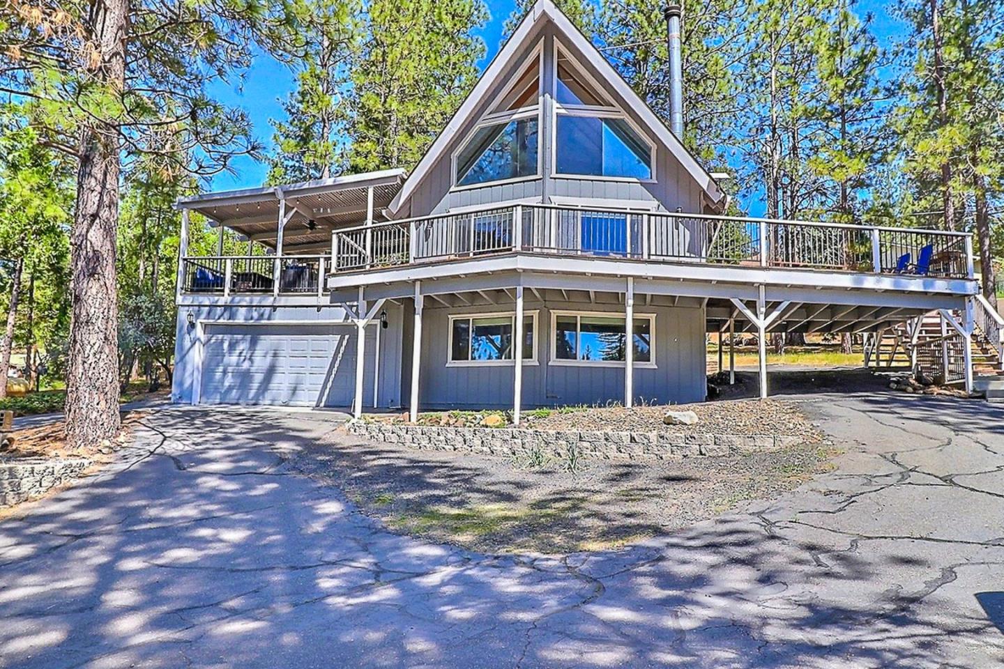 20135 Pine Mountain Drive