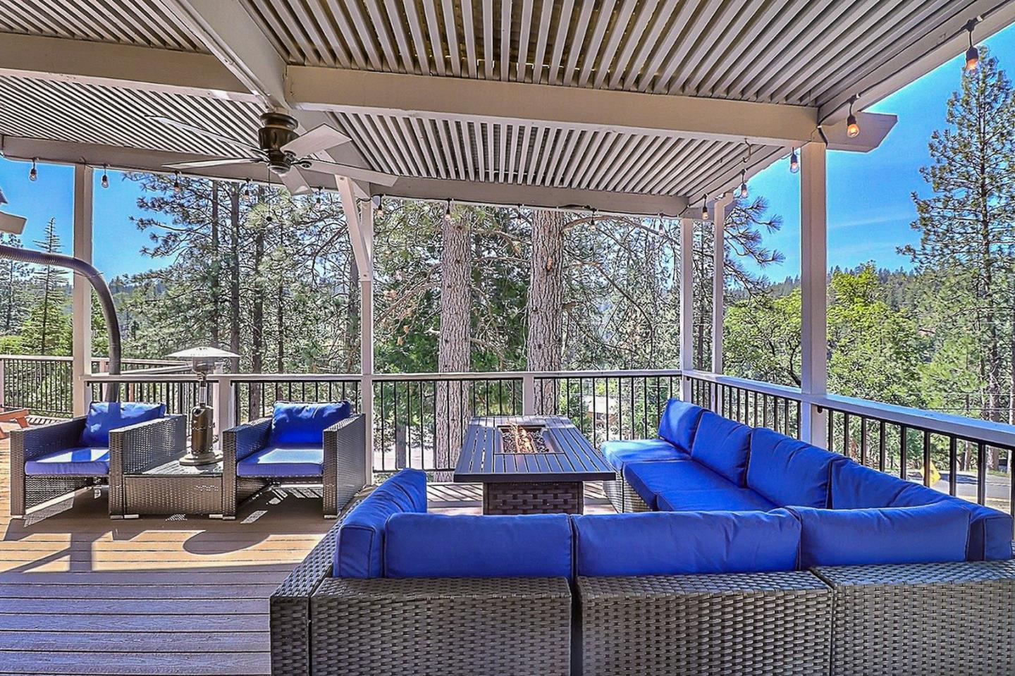 20135 Pine Mountain Drive