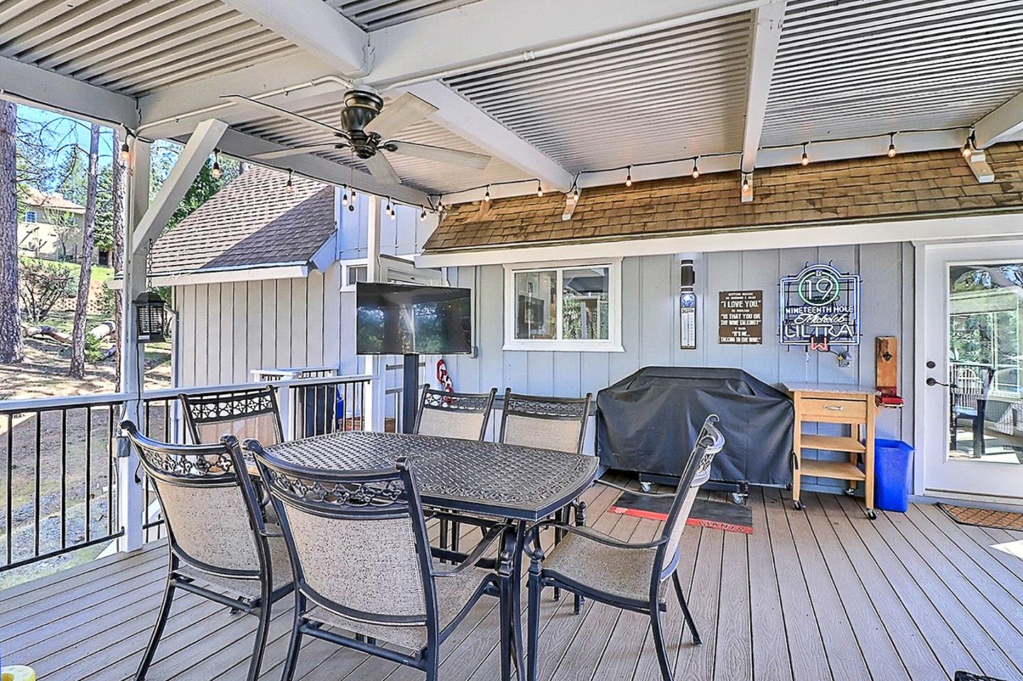 20135 Pine Mountain Drive