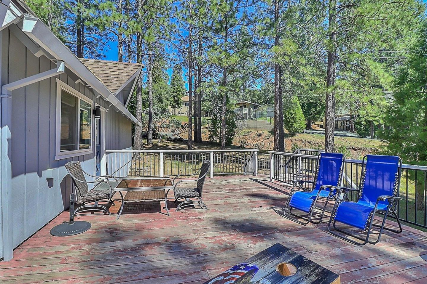 20135 Pine Mountain Drive