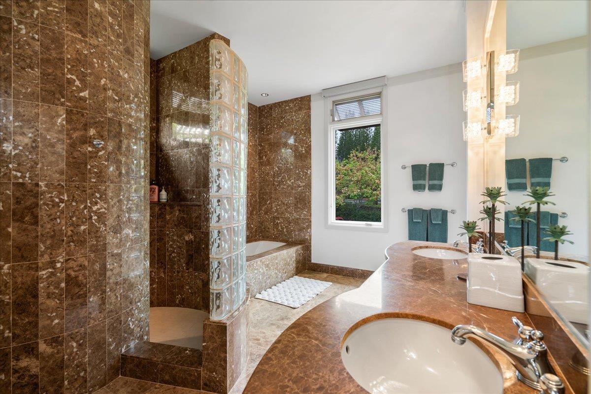 14 Coconut Grove Ln Unit: D14