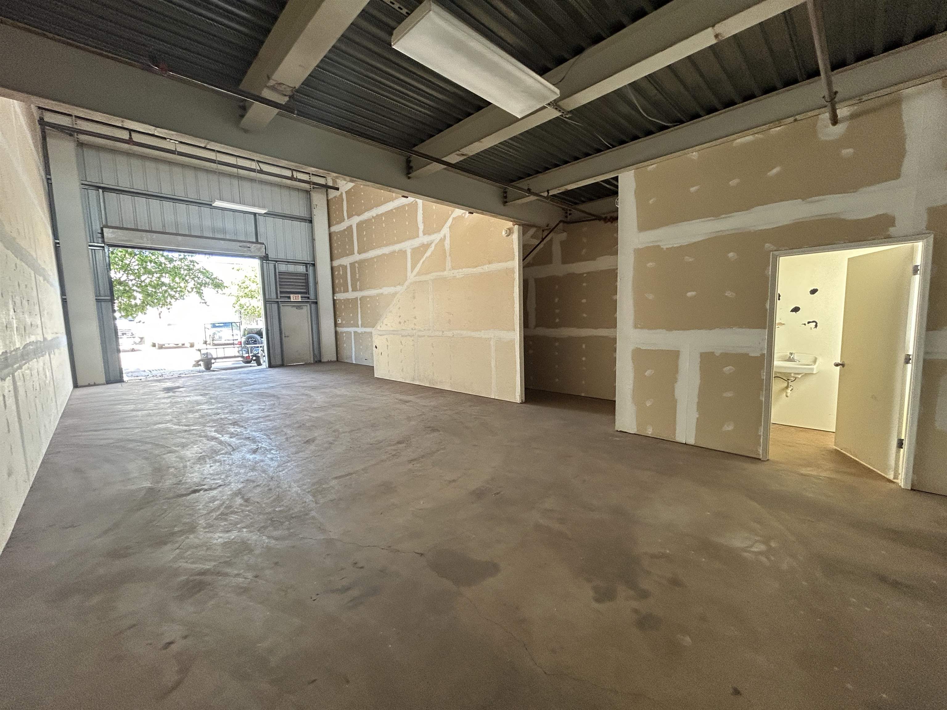 178 Kupuohi St Unit: B106