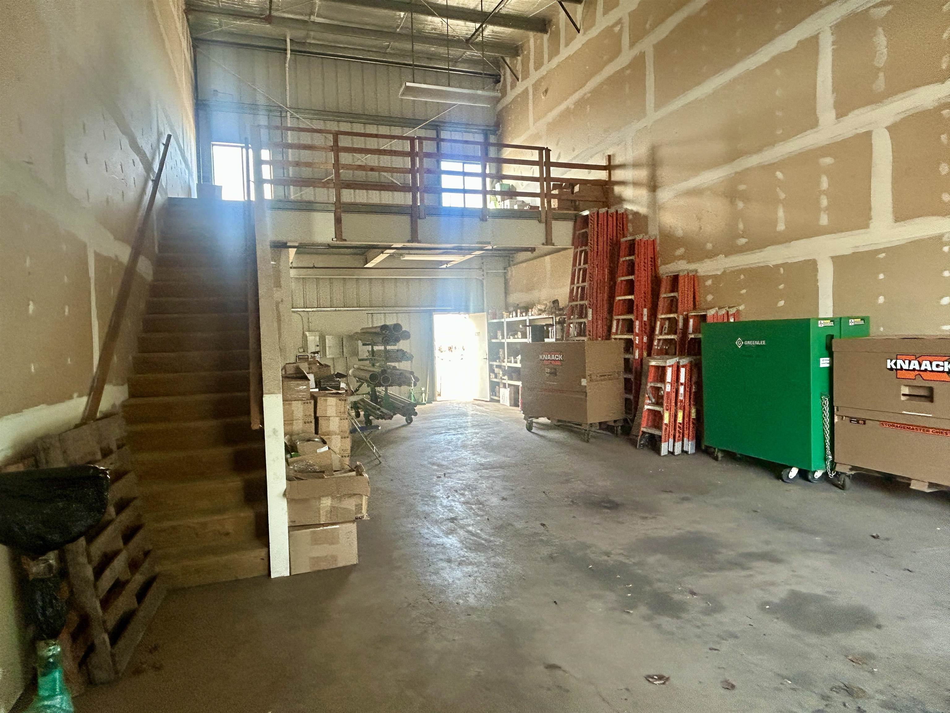 178 Kupuohi St Unit: B106