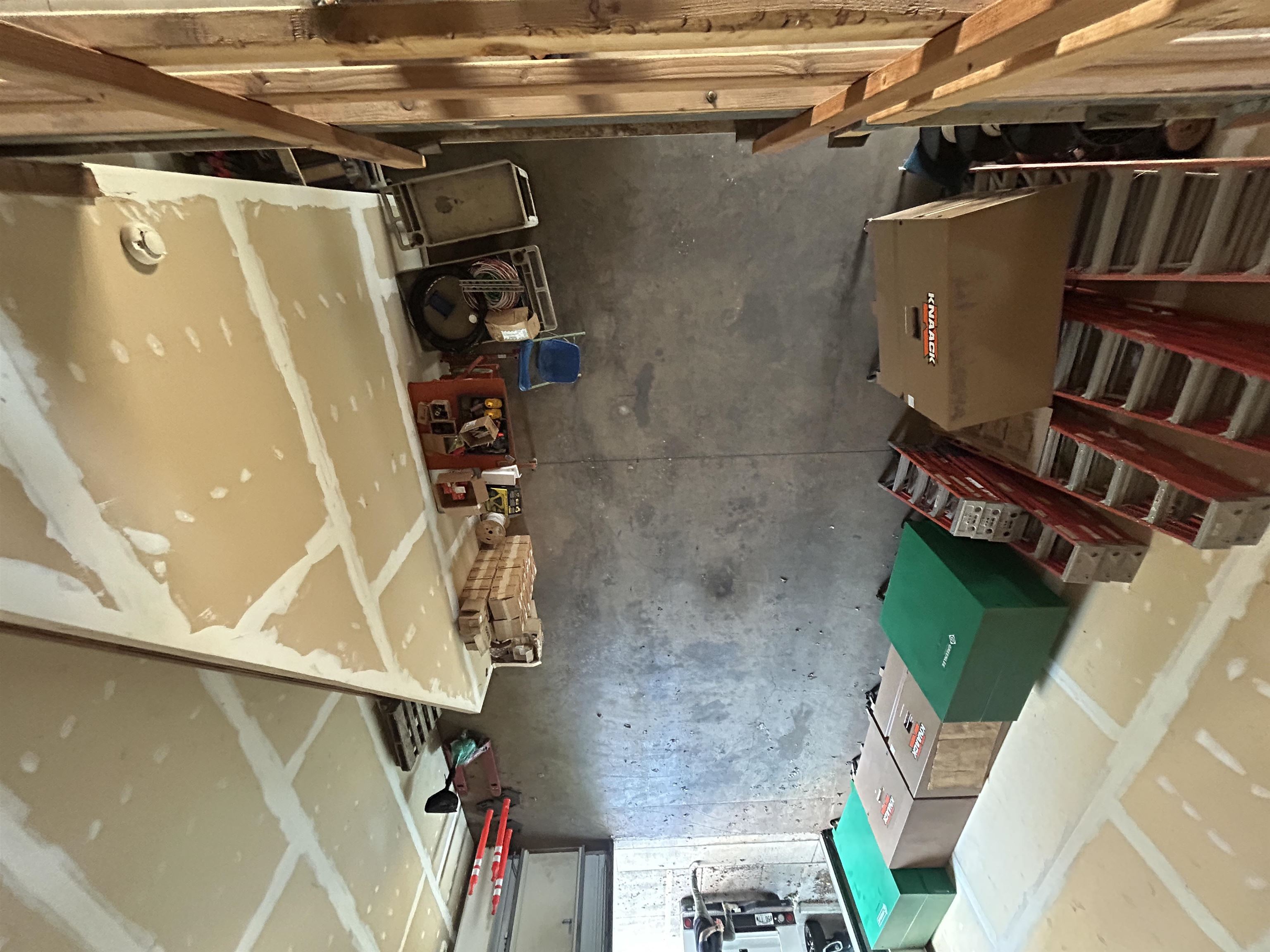 178 Kupuohi St Unit: B106