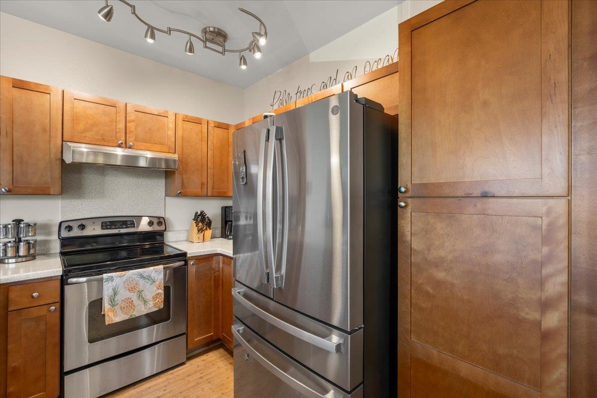 45 E Kuu Aku Ln Unit: 307