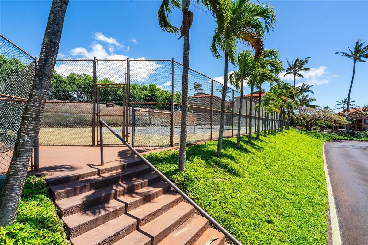 3788 Lower Honoapiilani Rd Unit: G101