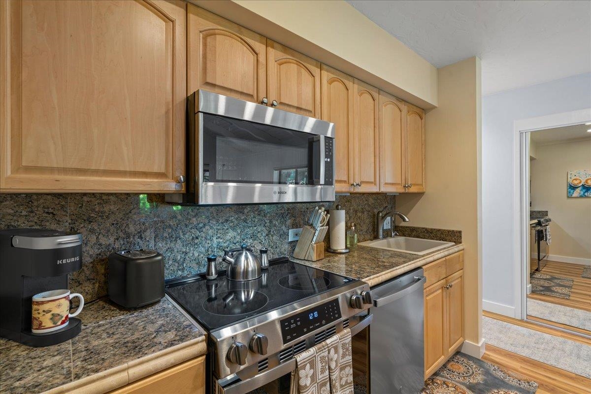 3788 Lower Honoapiilani Rd Unit: G101