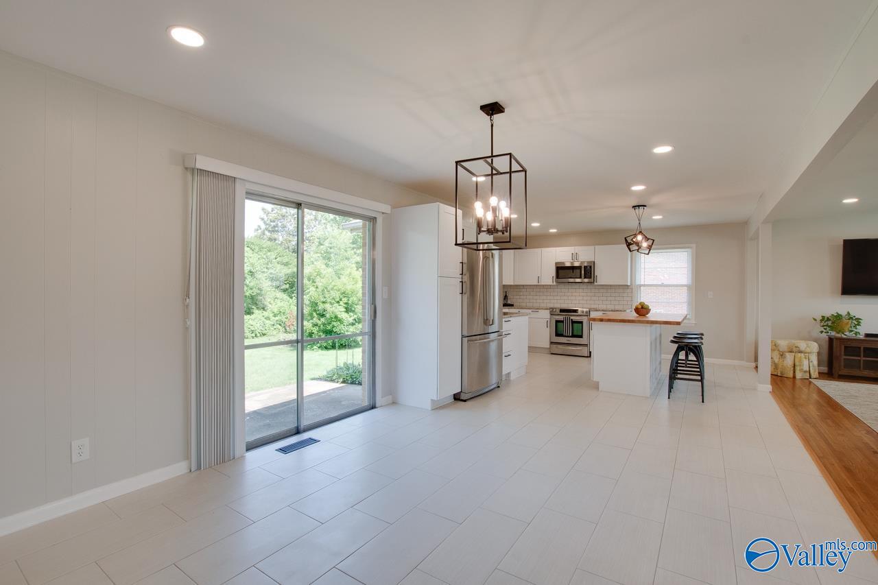 815 SE Mira Vista Drive SE