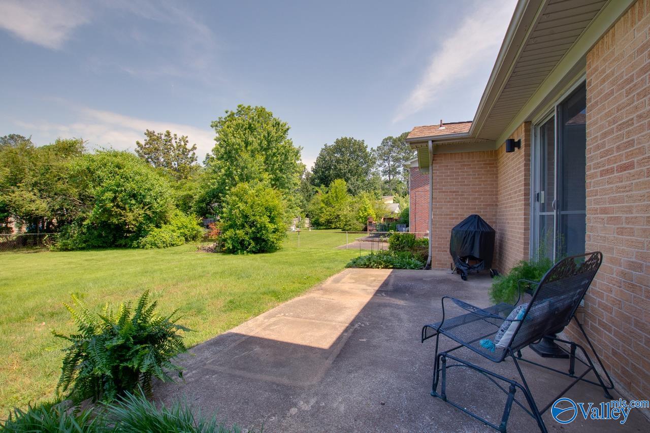 815 SE Mira Vista Drive SE