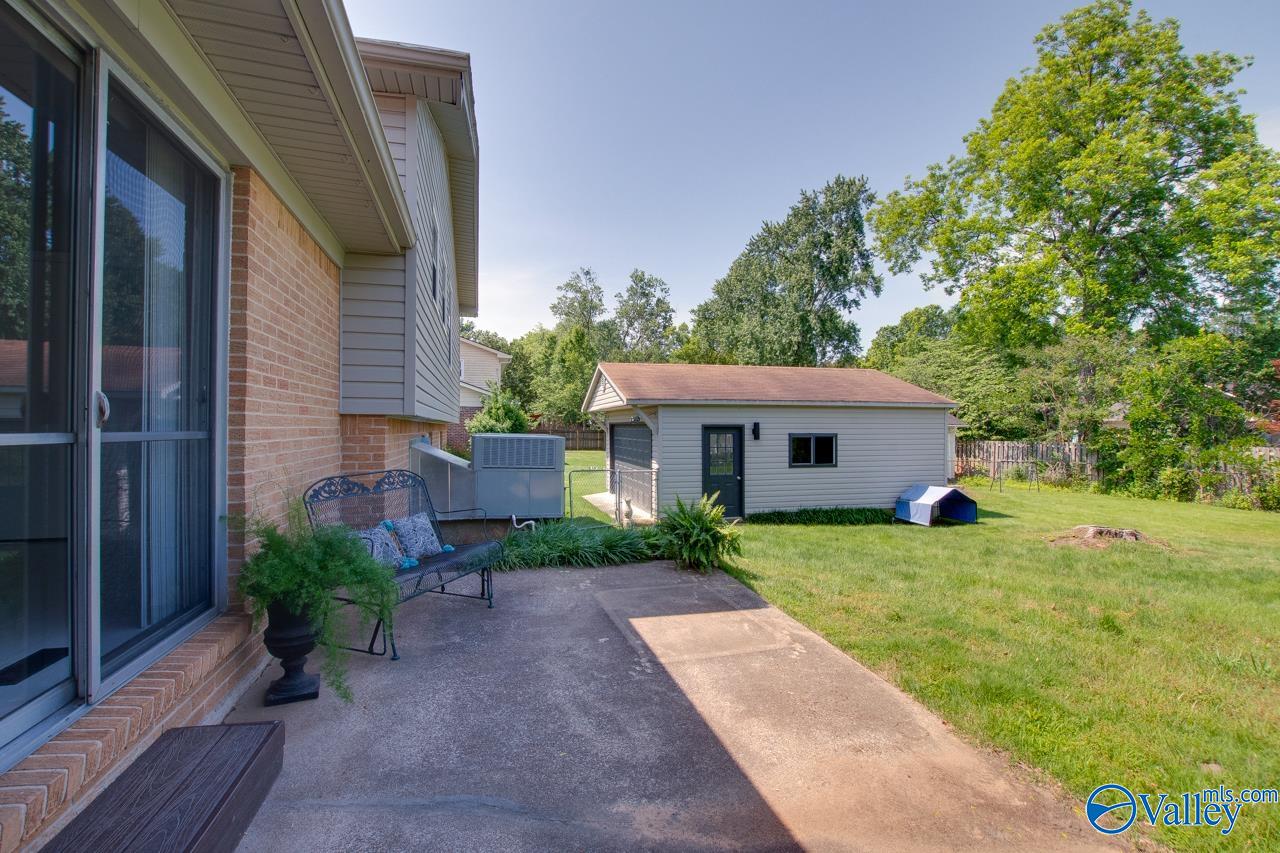 815 SE Mira Vista Drive SE
