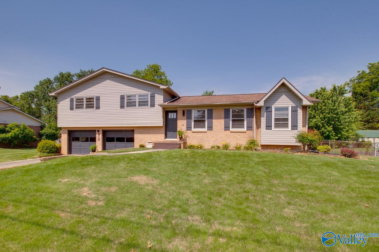 815 SE Mira Vista Drive SE