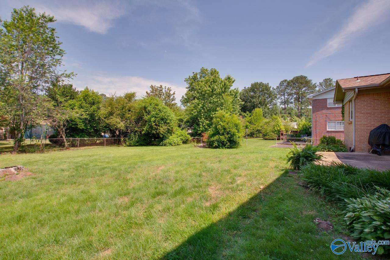 815 SE Mira Vista Drive SE