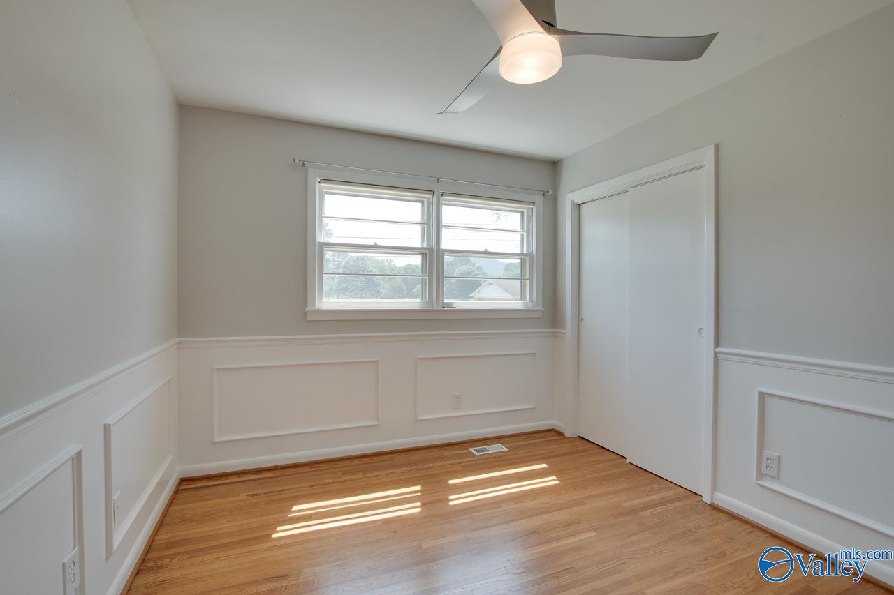 815 SE Mira Vista Drive SE