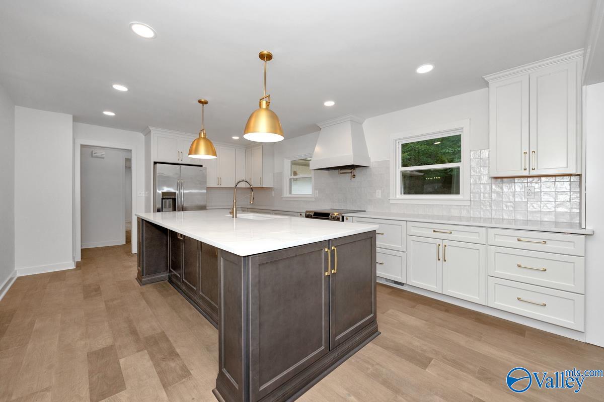 1005 Brook Ridge Circle