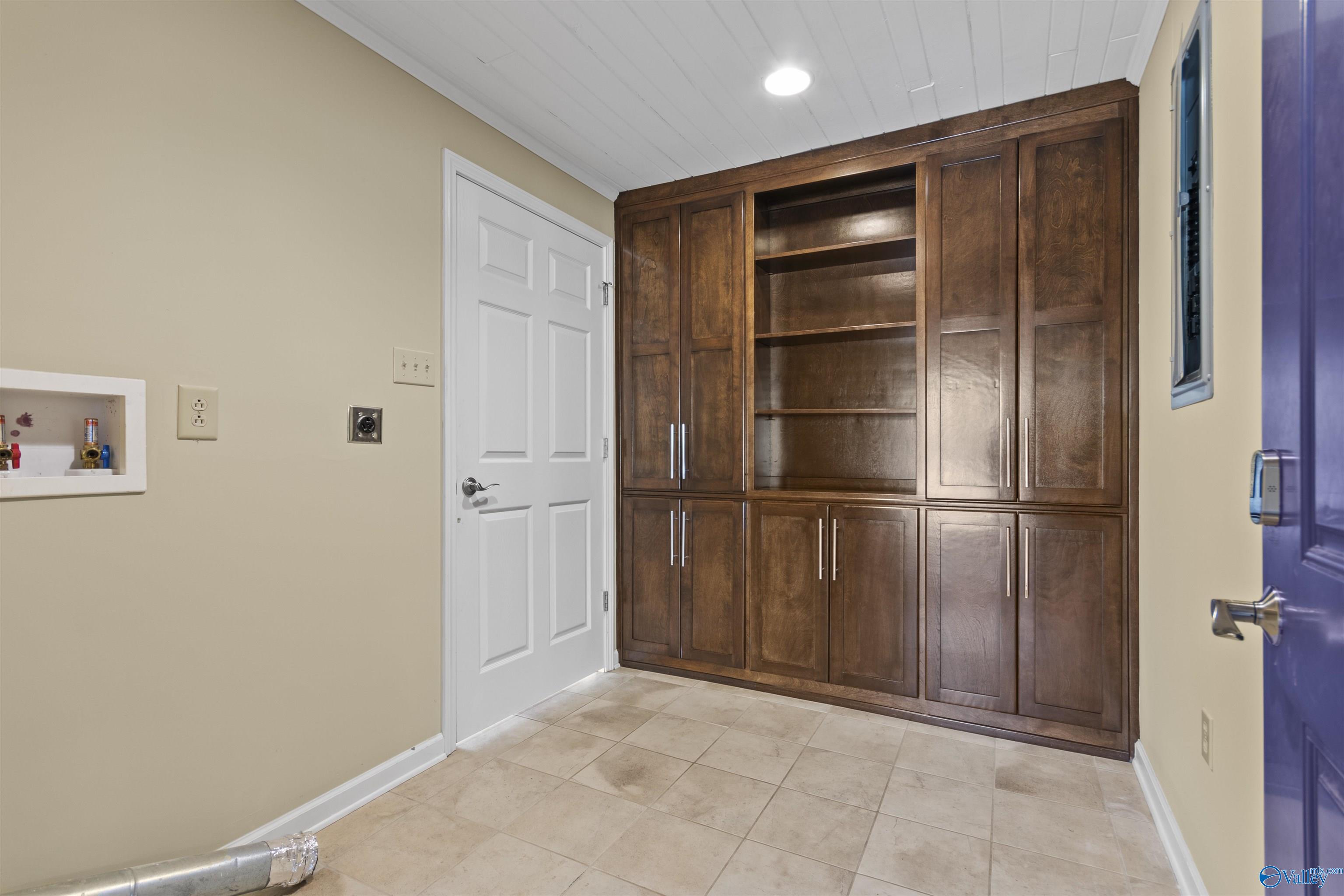 305 Four Mile Post Road SE