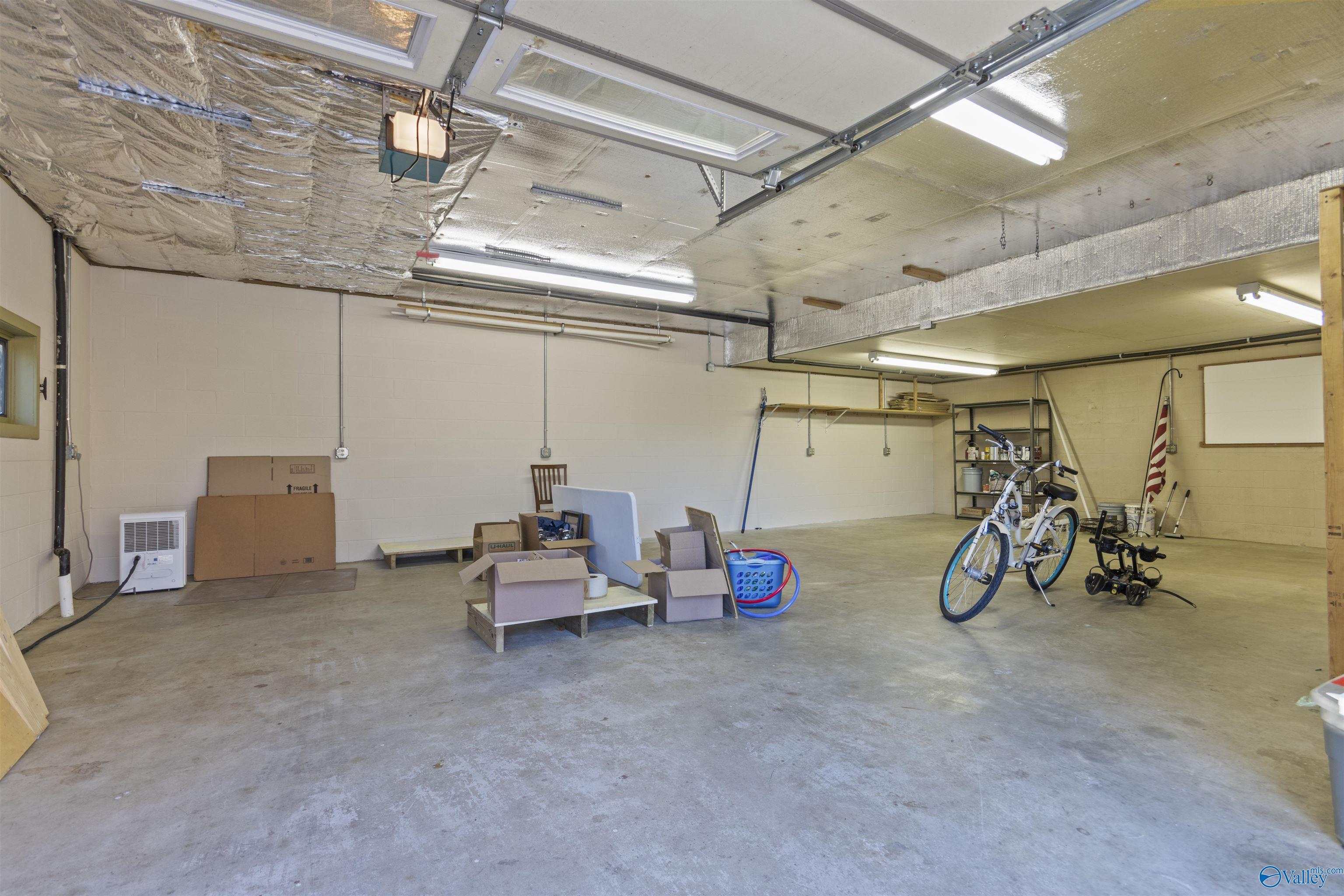 305 Four Mile Post Road SE