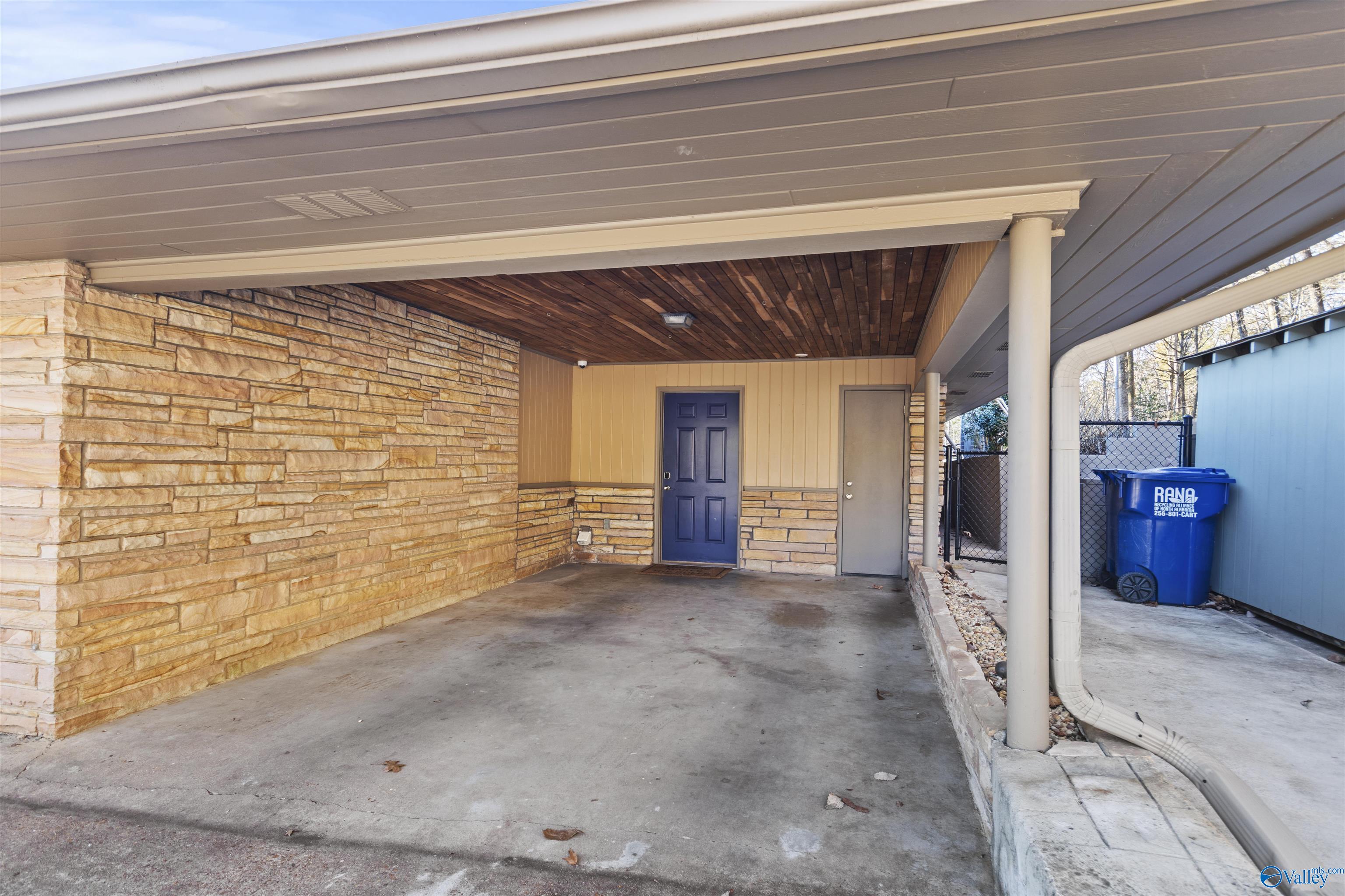 305 Four Mile Post Road SE