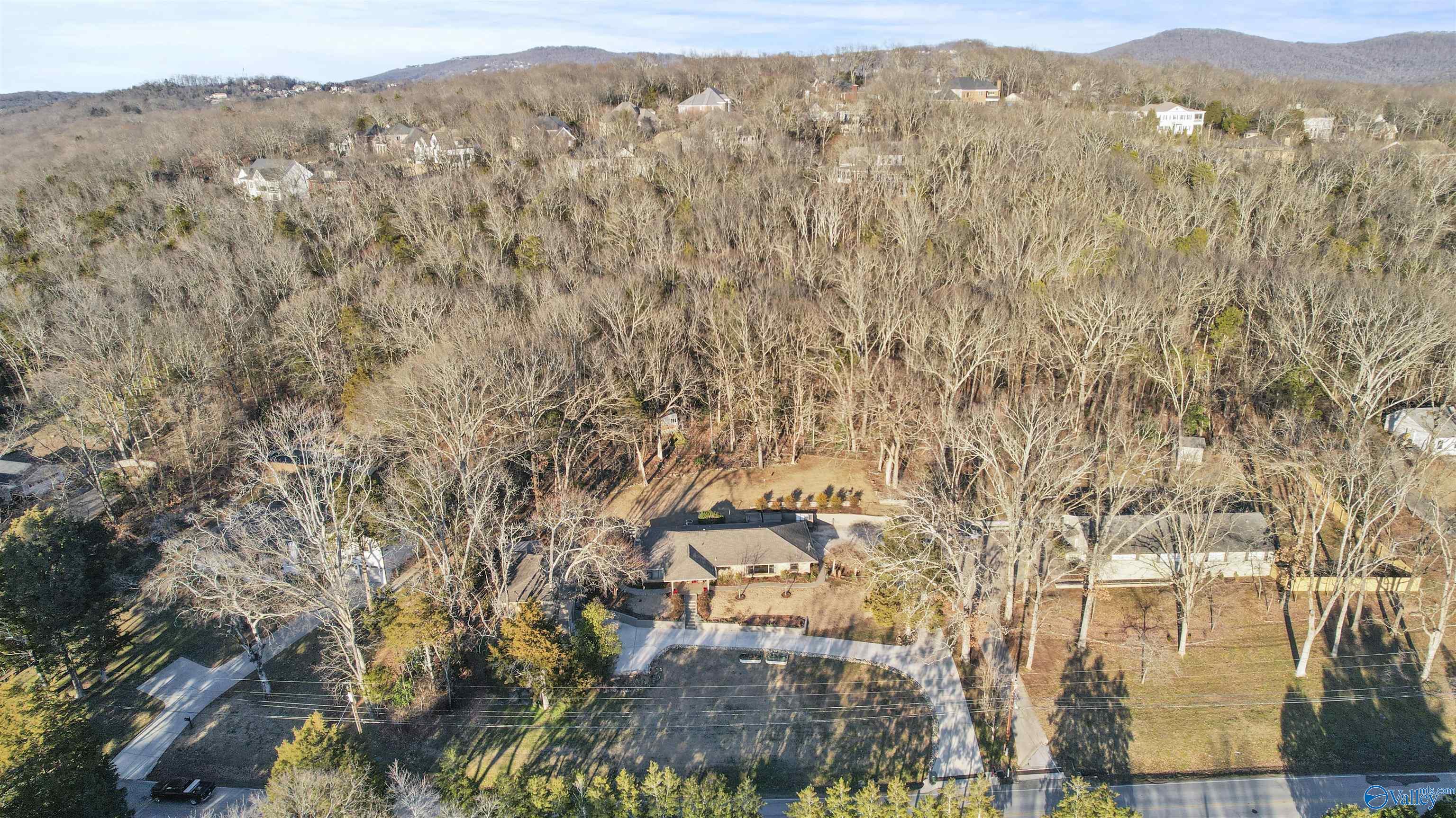 305 Four Mile Post Road SE