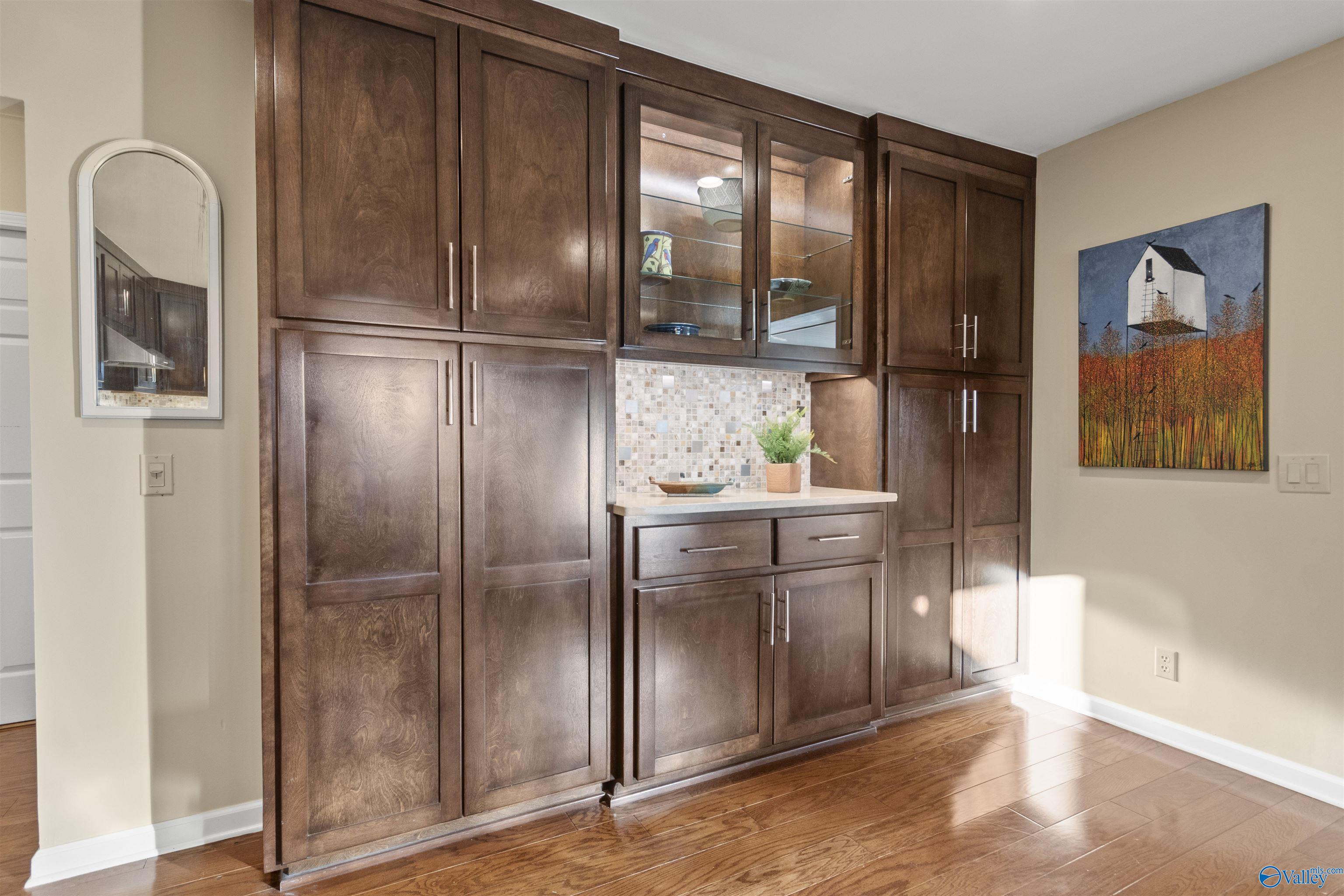 305 Four Mile Post Road SE