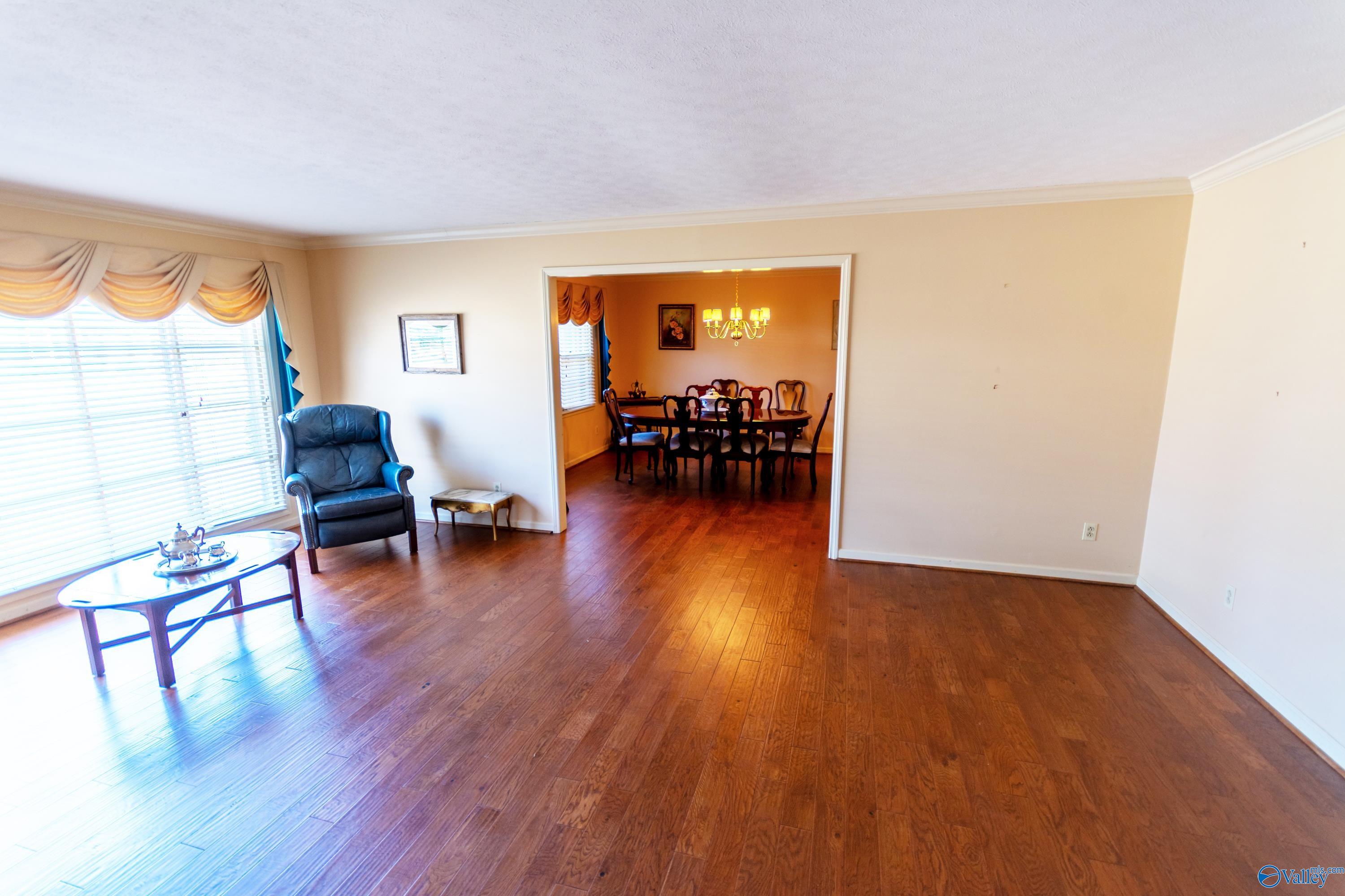 401 Westburg Avenue SW