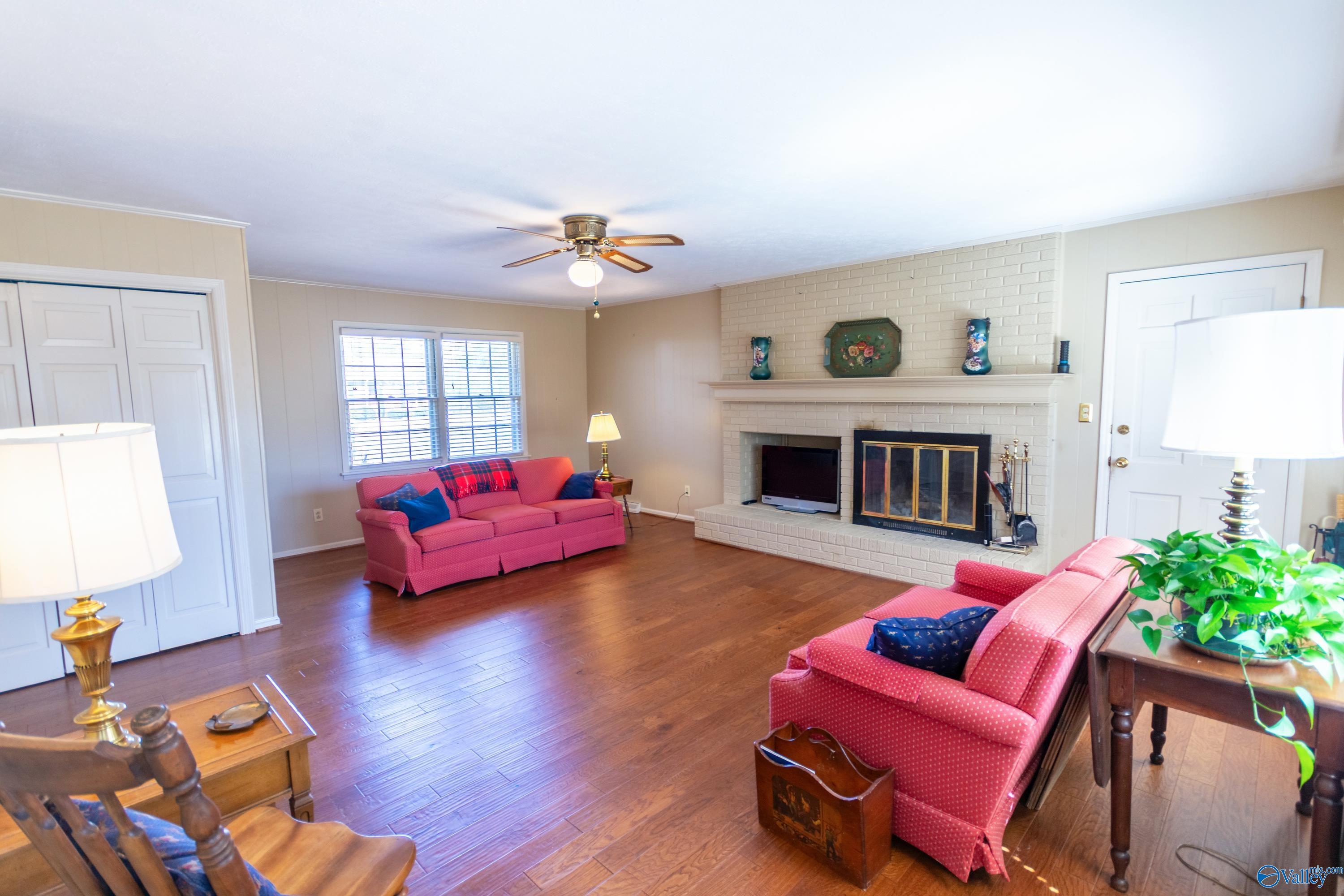 401 Westburg Avenue SW