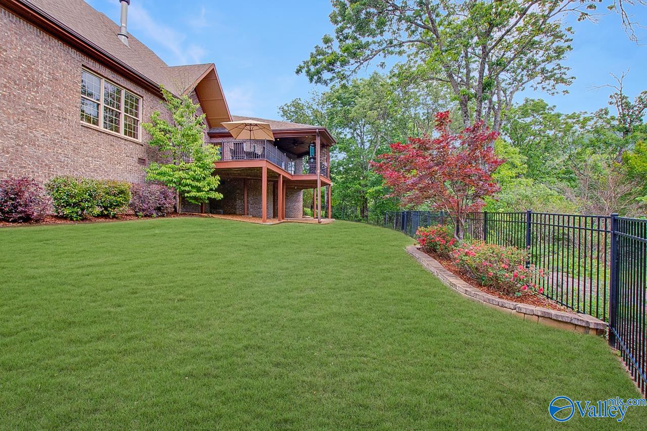 2833 High Mountain Road NE