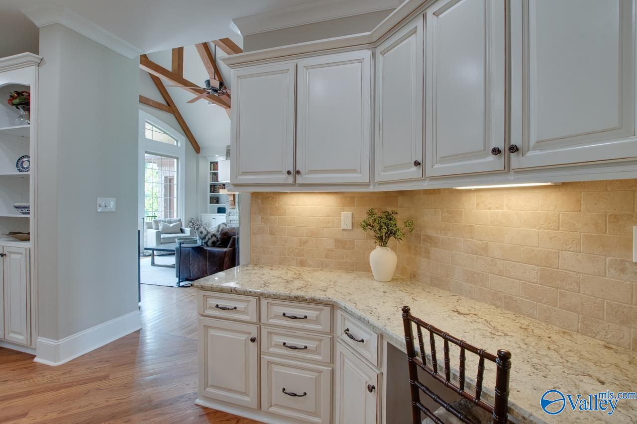 2833 High Mountain Road NE