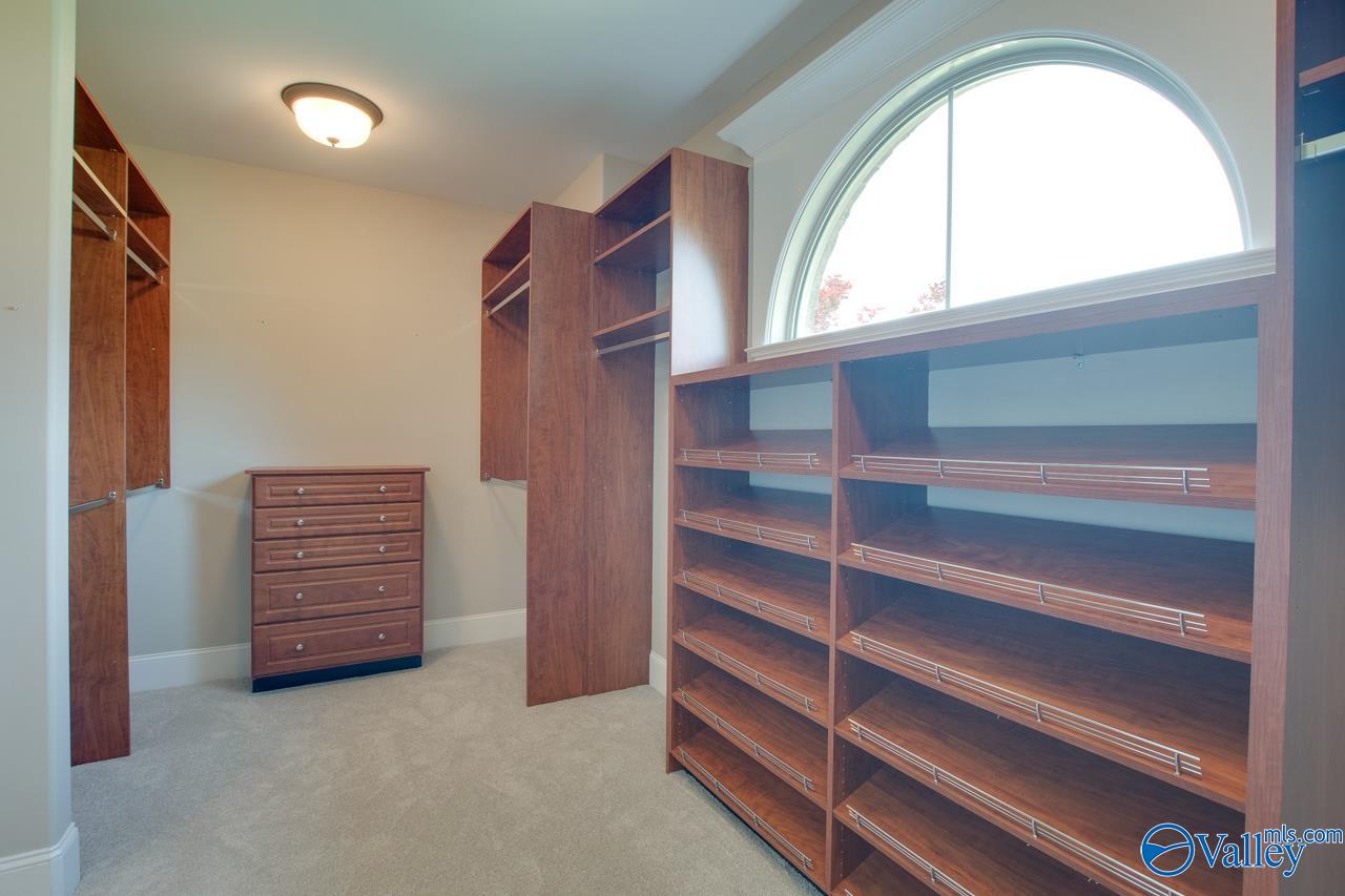 2833 High Mountain Road NE