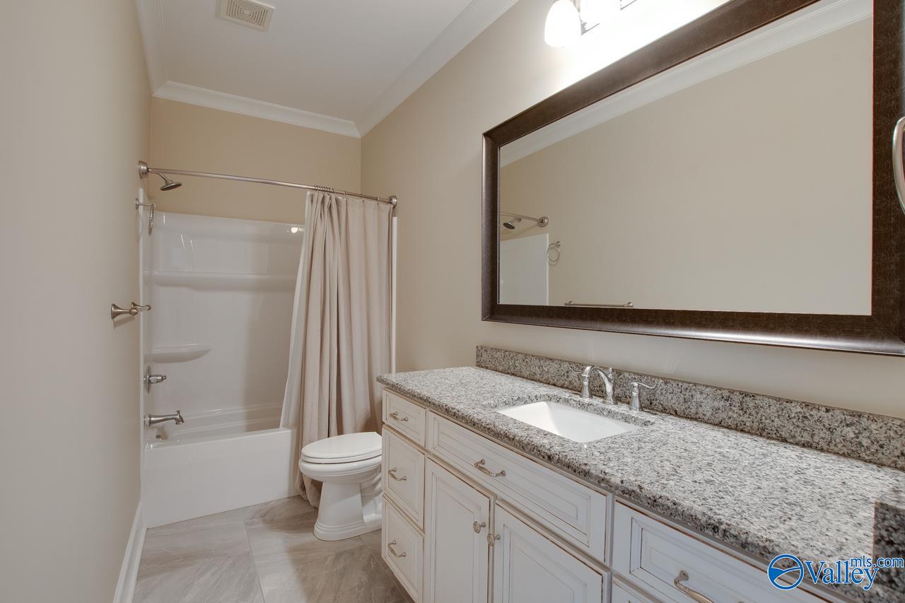 2833 High Mountain Road NE