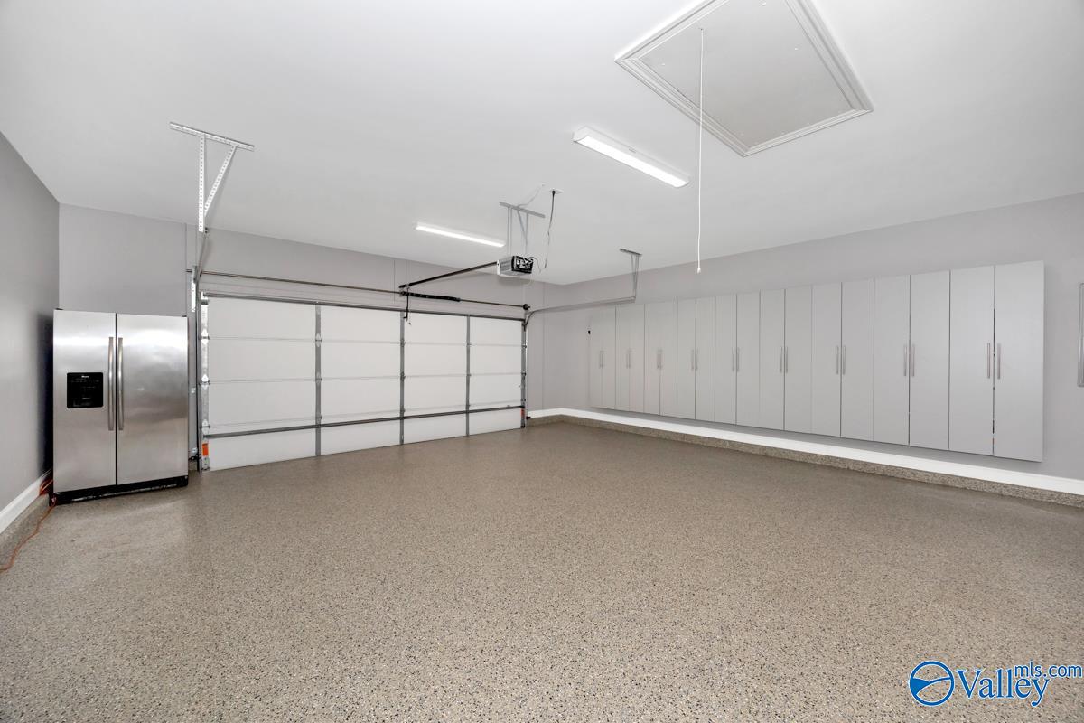 919 Binding Branch NW