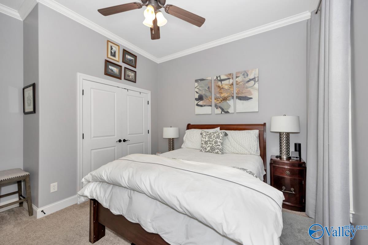 919 Binding Branch NW
