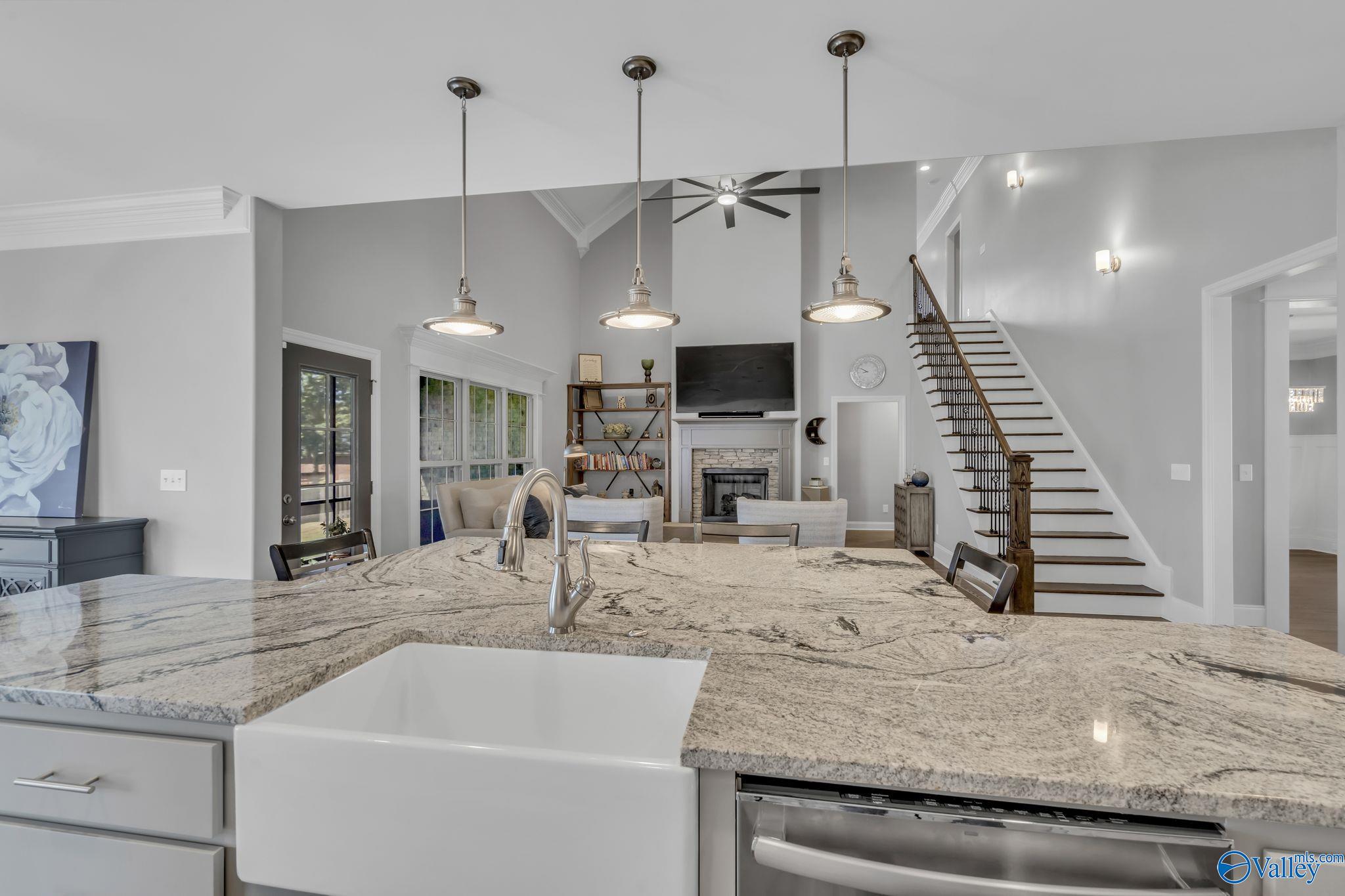 3059 Ginn Point Road