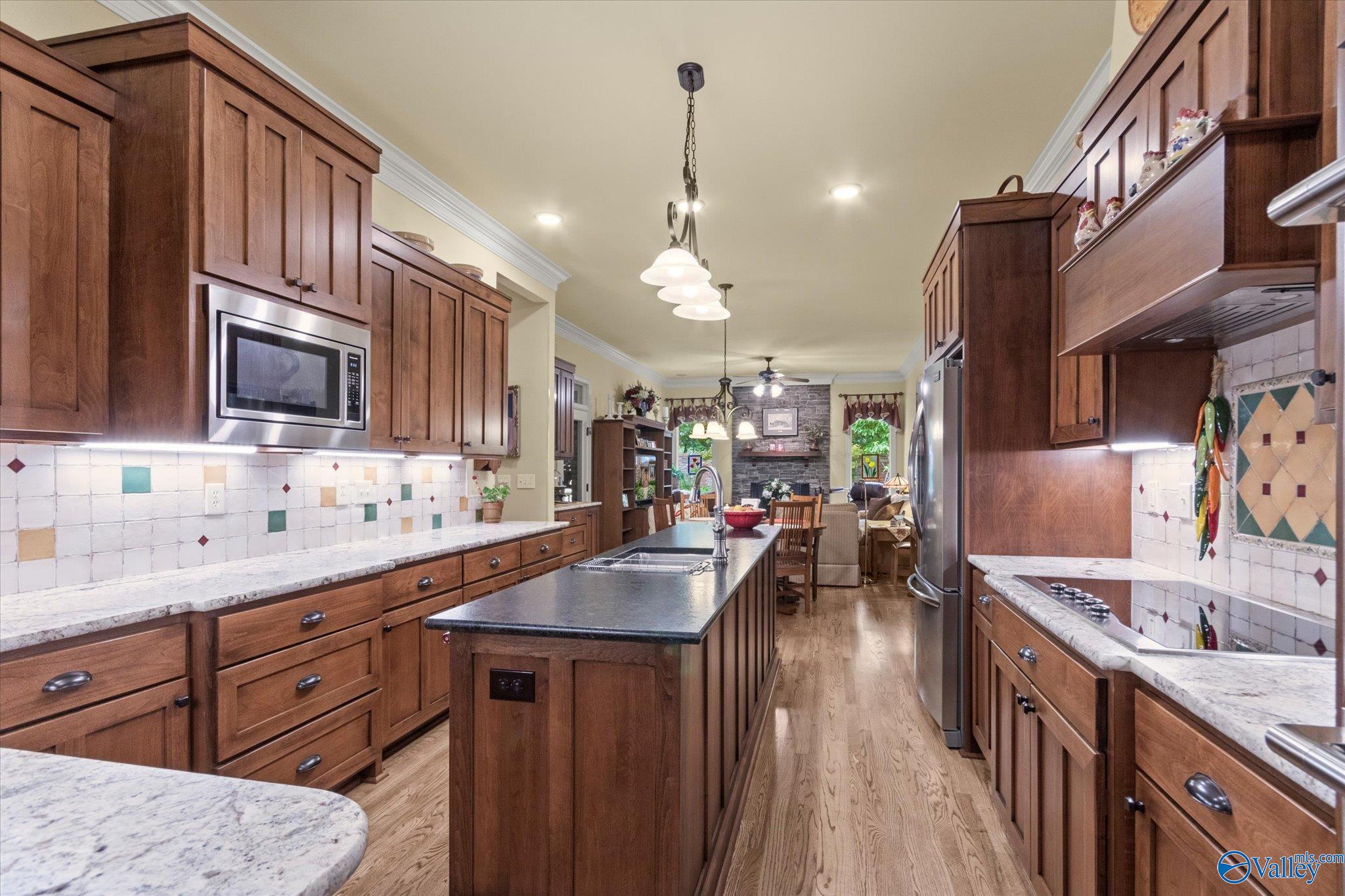 2960 High Mountain Road